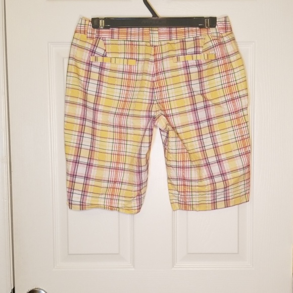 Multi-colored plaid shorts, sz 9 by Tracy Evans - Picture 2 of 6